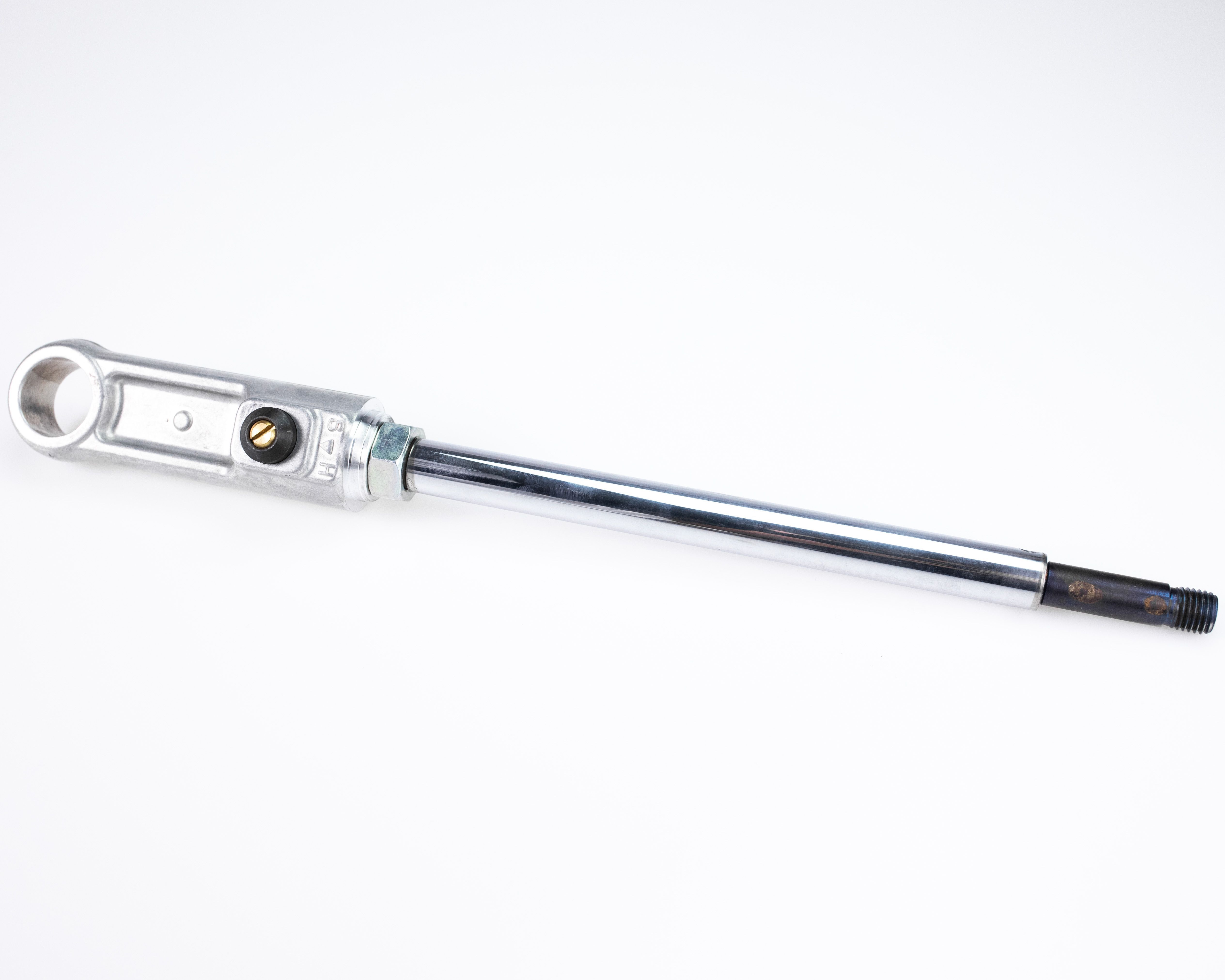 RCU Piston rod comp KYB 120350006801