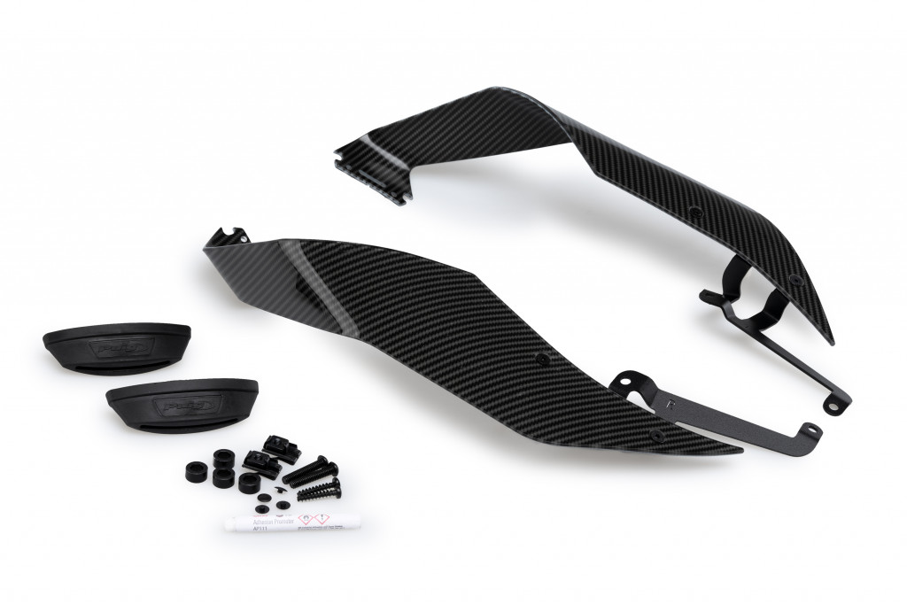 Side spoilers PUIG RACE 21223C carbon look