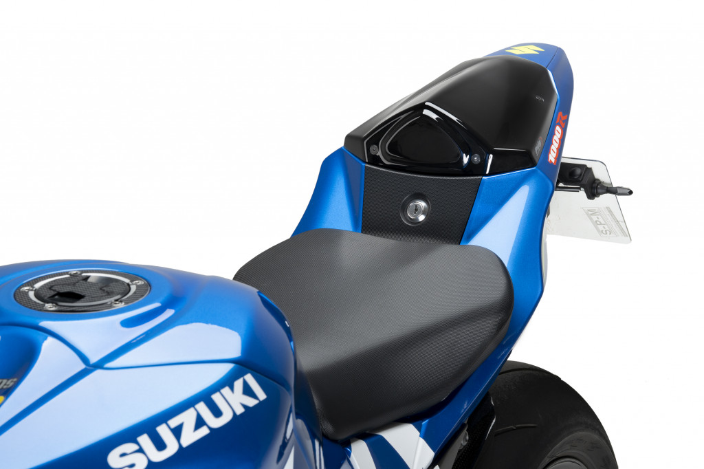 Rear seat cowls PUIG 22406N Crni