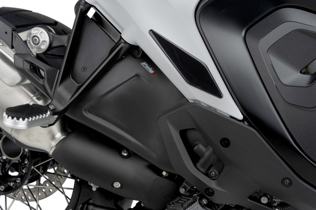 Rear spoilers PUIG 22430C carbon look