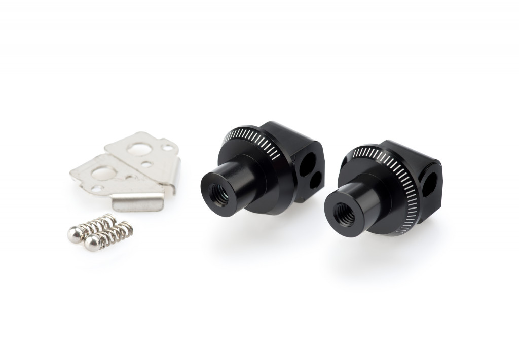 Footpeg adapters PUIG 7243N Crni