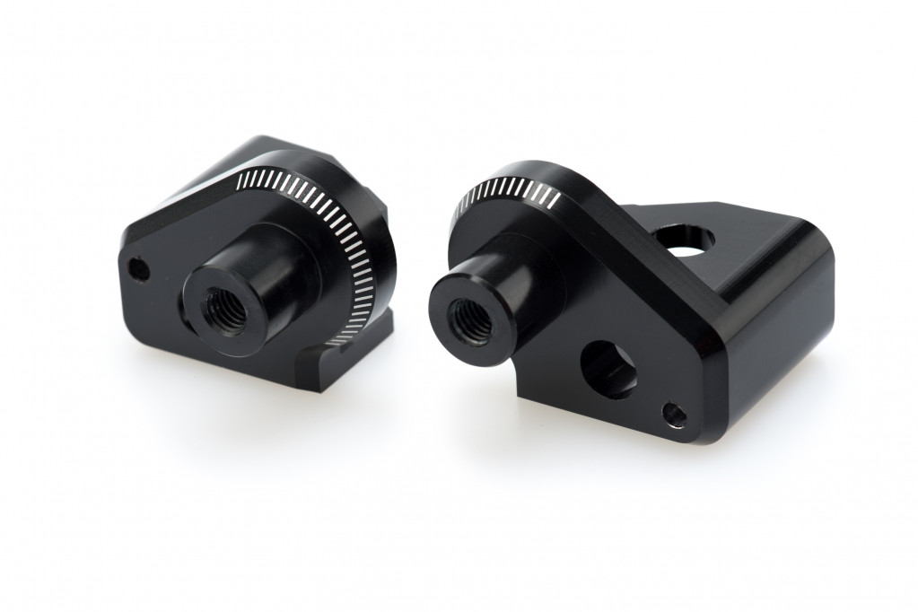 Footpeg adapters PUIG 7282N Crni