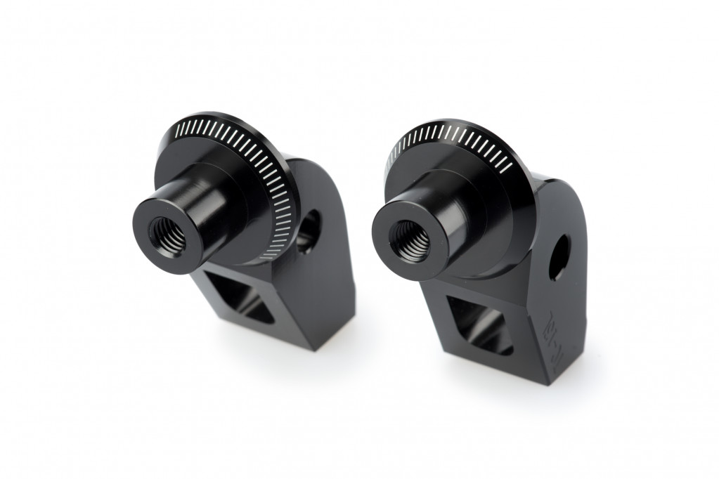 Footpeg adapters PUIG 8796N Crni