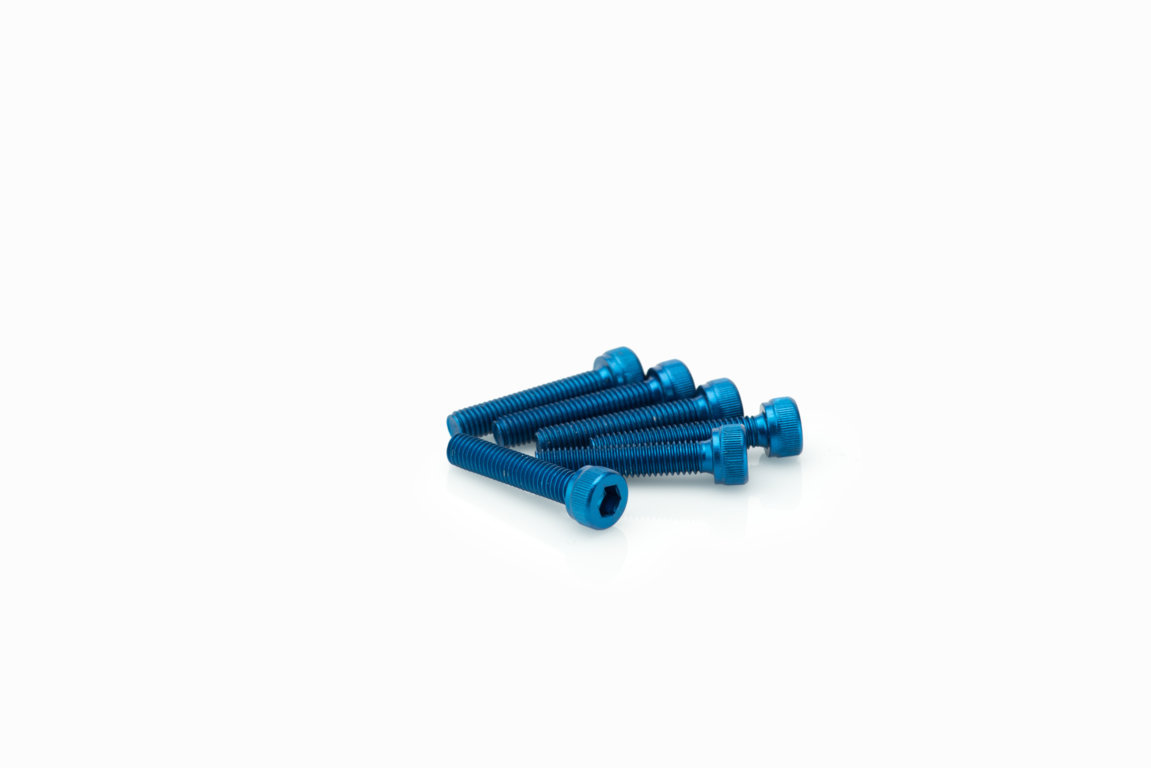 Screws PUIG ANODIZED 0185A plavi M5 x 25mm (6pcs)