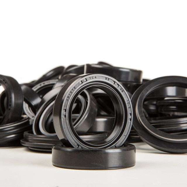 Centre master cylinder oil seals set ARIETE 07854