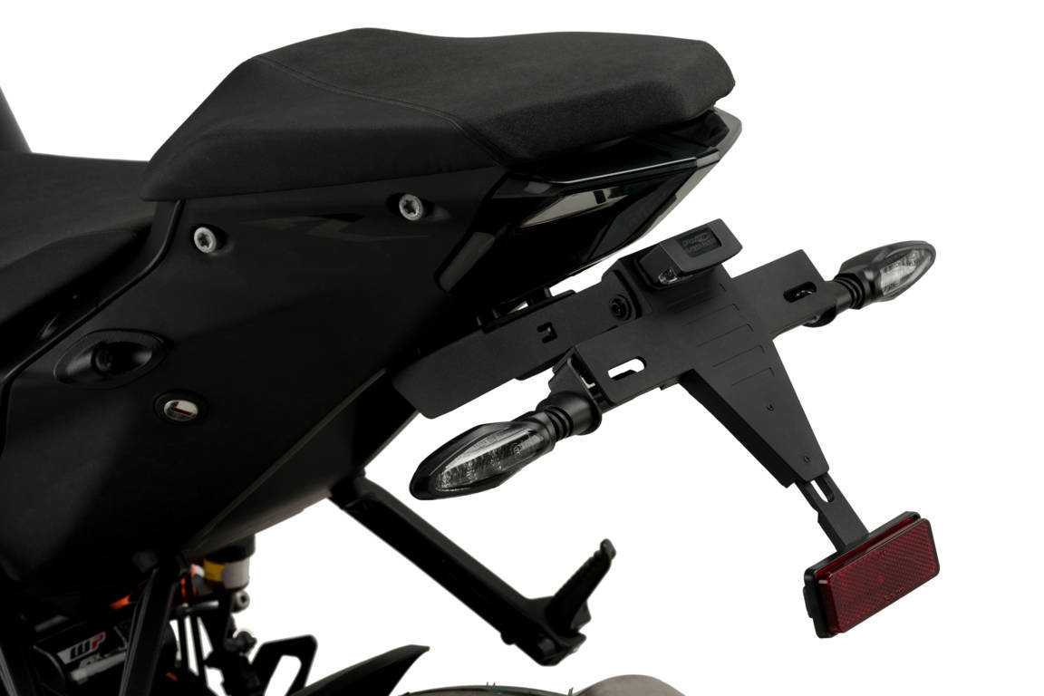 Adjustable license support PUIG 20449N Crni