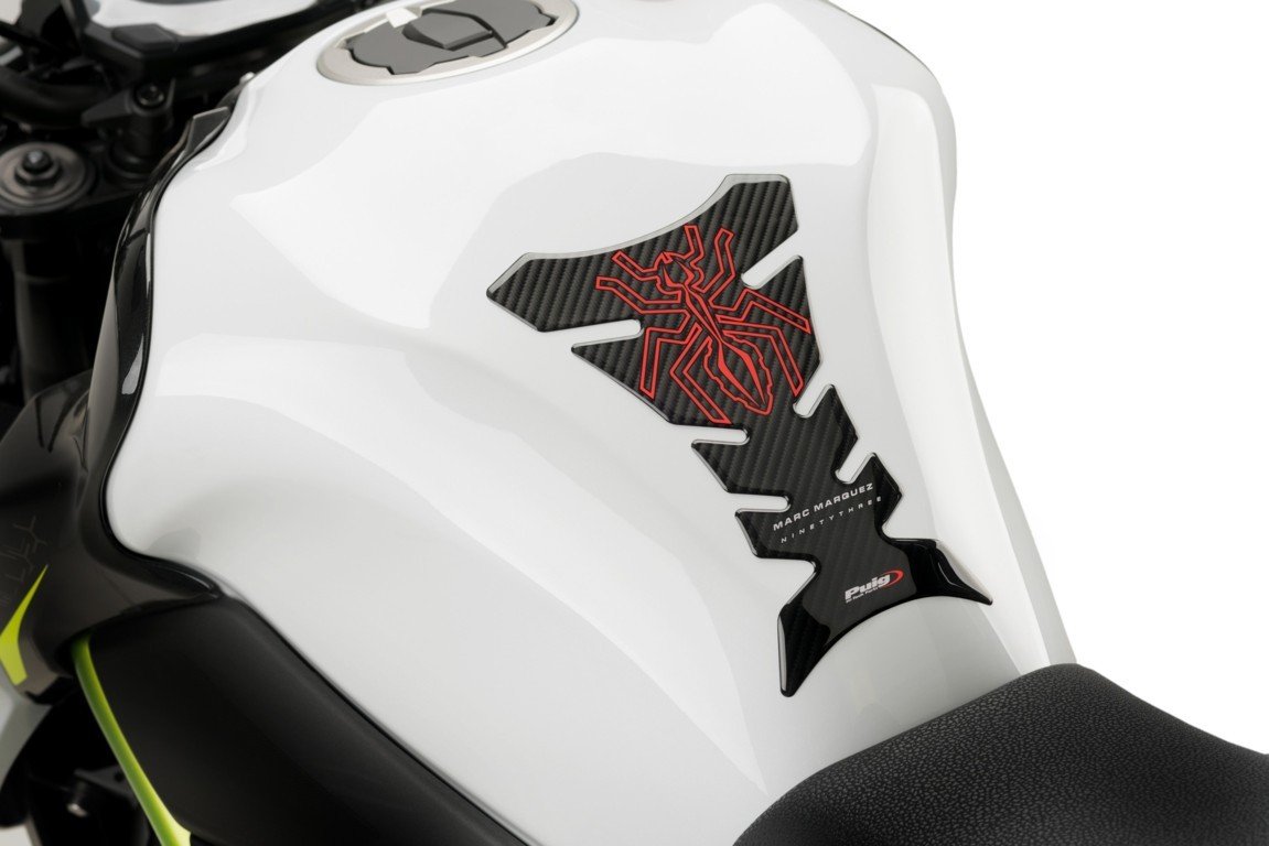 Tank pad PUIG BIG ANT MARC MÁRQUEZ 20681C carbon look