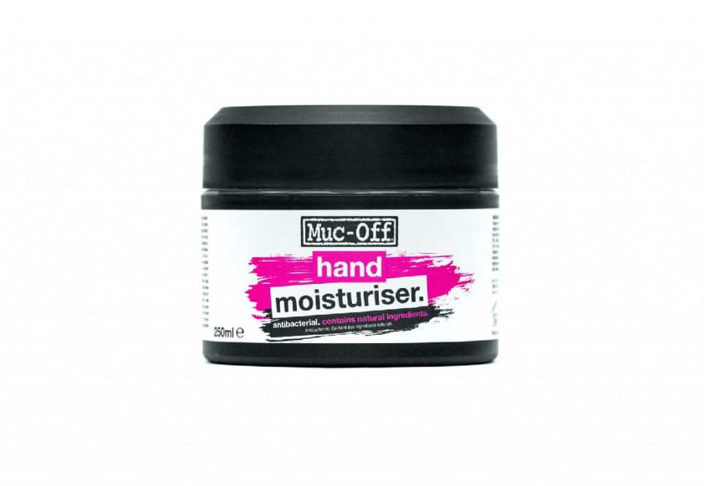 Antibacterial hand moisturiser MUC-OFF 20253