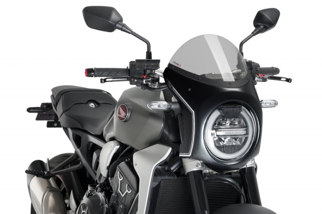 Windshield PUIG SEMI-FAIRING 3143H carbon look smoke