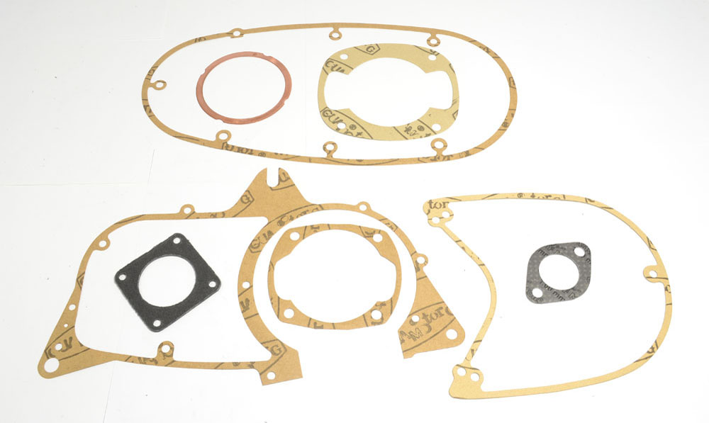 Set dihtunga za motor KOMPLETAN ATHENA P400320850100