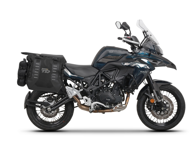 Complete set of SHAD TERRA TR40 adventure saddlebags, including mounting kit SHAD BENELLI TRK 502X