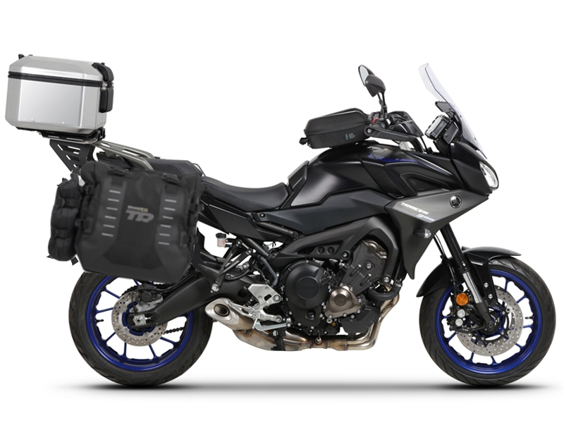 Complete set of SHAD TERRA TR40 adventure saddlebags and SHAD TERRA aluminium 48L topcase, including mounting kit SHAD YAMAHA MT-09 Tracer / Tracer 900
