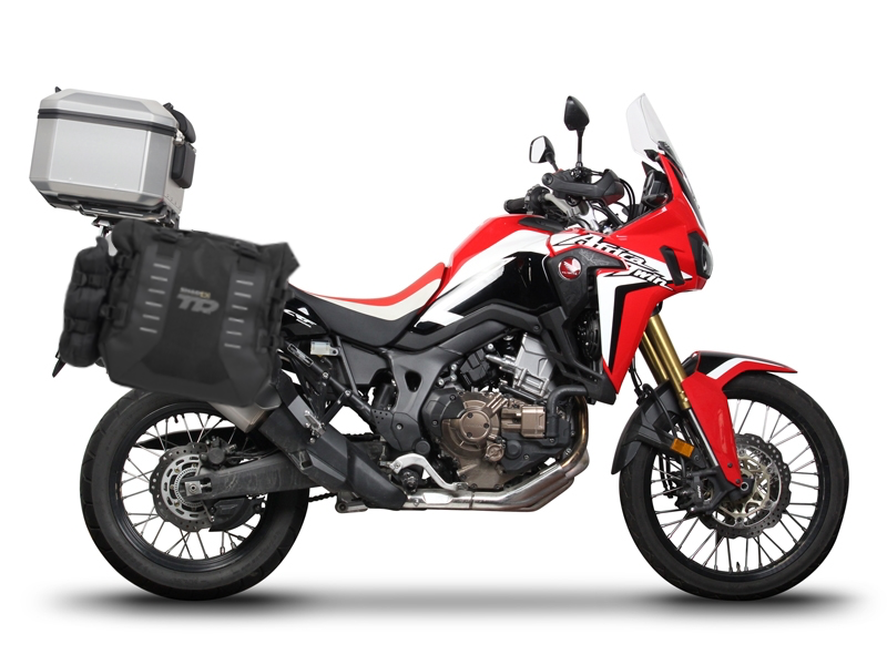 Complete set of SHAD TERRA TR40 adventure saddlebags and SHAD TERRA aluminium 37L topcase, including mounting kit SHAD HONDA CRF 1000 Africa Twin