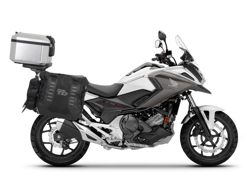 Complete set of SHAD TERRA TR40 adventure saddlebags and SHAD TERRA aluminium 55L topcase, including mounting kit SHAD HONDA NC 750 X