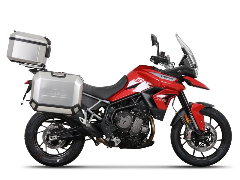Set aluminijastih kofera sa nosači in pločo SHAD TERRA, 37L stražnji kofer in 36L/47L bočni koferi SHAD TRIUMPH Tiger 900