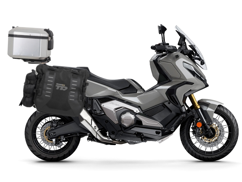 Complete set of SHAD TERRA TR40 adventure saddlebags and SHAD TERRA aluminium 37L topcase, including mounting kit SHAD HONDA X-ADV 750