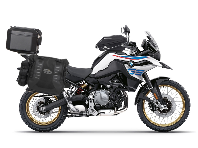 Complete set of SHAD TERRA TR40 adventure saddlebags and SHAD TERRA BLACK aluminium 37L topcase, including mounting kit SHAD BMW F750 GS / F850 GS