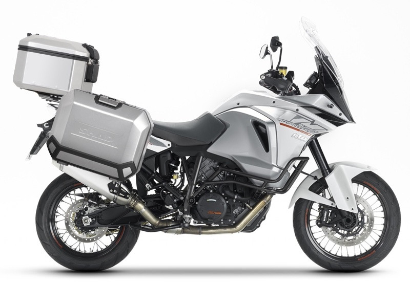 Set aluminijastih kofera sa nosači in pločo SHAD TERRA, 48L stražnji kofer in 36L/47L bočni koferi SHAD KTM Adventure 1090, 1190,  Super Adventure 1290 (R, S)