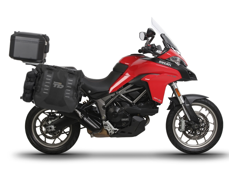 Complete set of SHAD TERRA TR40 adventure saddlebags and SHAD TERRA BLACK aluminium 48L topcase, including mounting kit SHAD DUCATI MULTISTRADA 950 / 1200 / 1260
