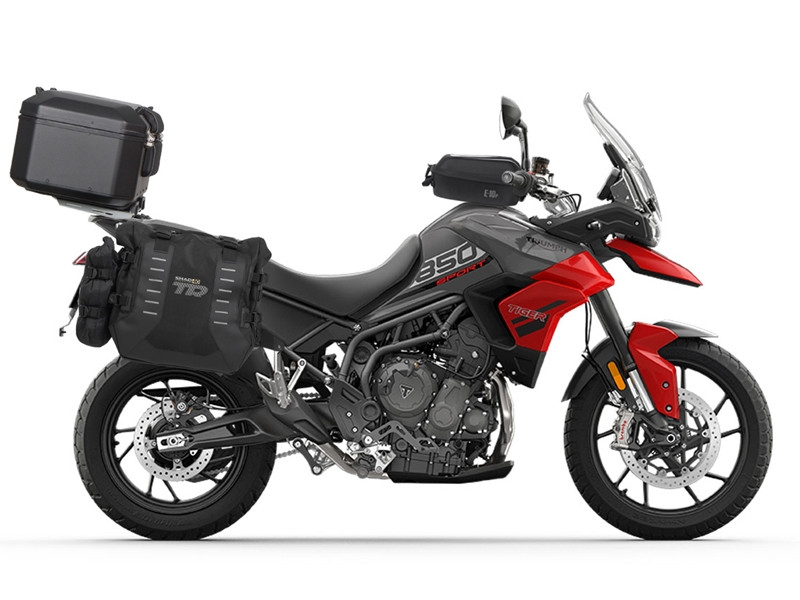 Complete set of SHAD TERRA TR40 adventure saddlebags and SHAD TERRA BLACK aluminium 48L topcase, including mounting kit SHAD TRIUMPH Tiger 900