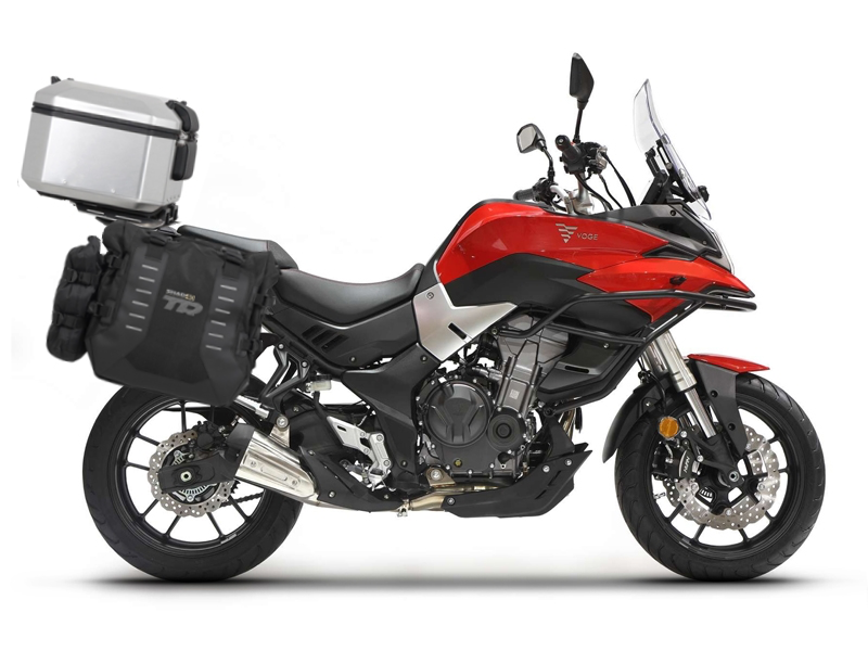 Complete set of SHAD TERRA TR40 adventure saddlebags and SHAD TERRA aluminium 55L topcase, including mounting kit SHAD Voge 500DS / 500DSX