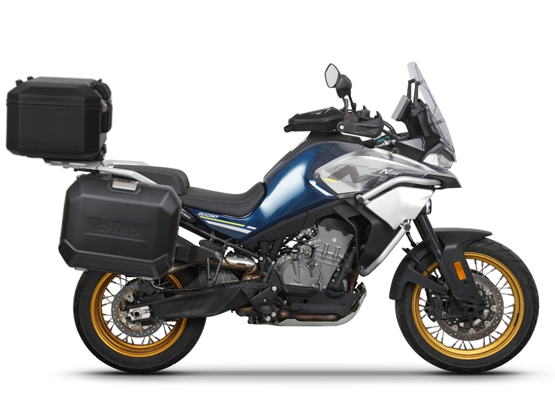 Complete set of aluminum cases SHAD TERRA BLACK, 48L topcase + 36L / 47L side cases, including mounting kit and plate SHAD CF Moto 800MT