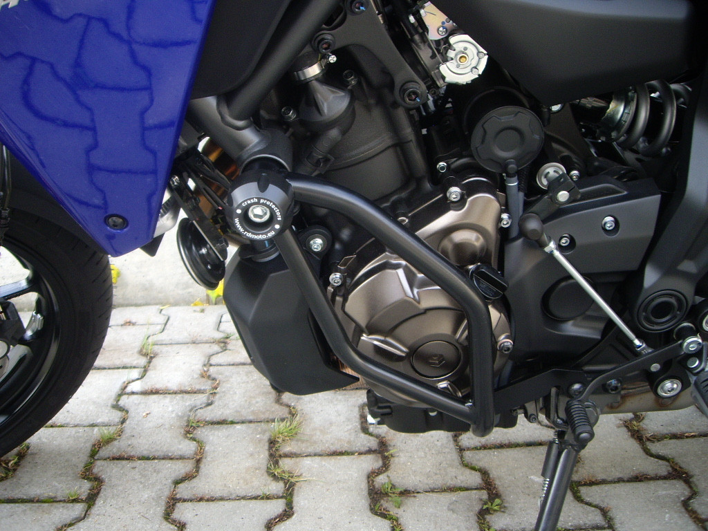 Engine guards RDMOTO CF72KD matt black for YAMAHA MT-07 Tracer / Tracer 700 2016-2023