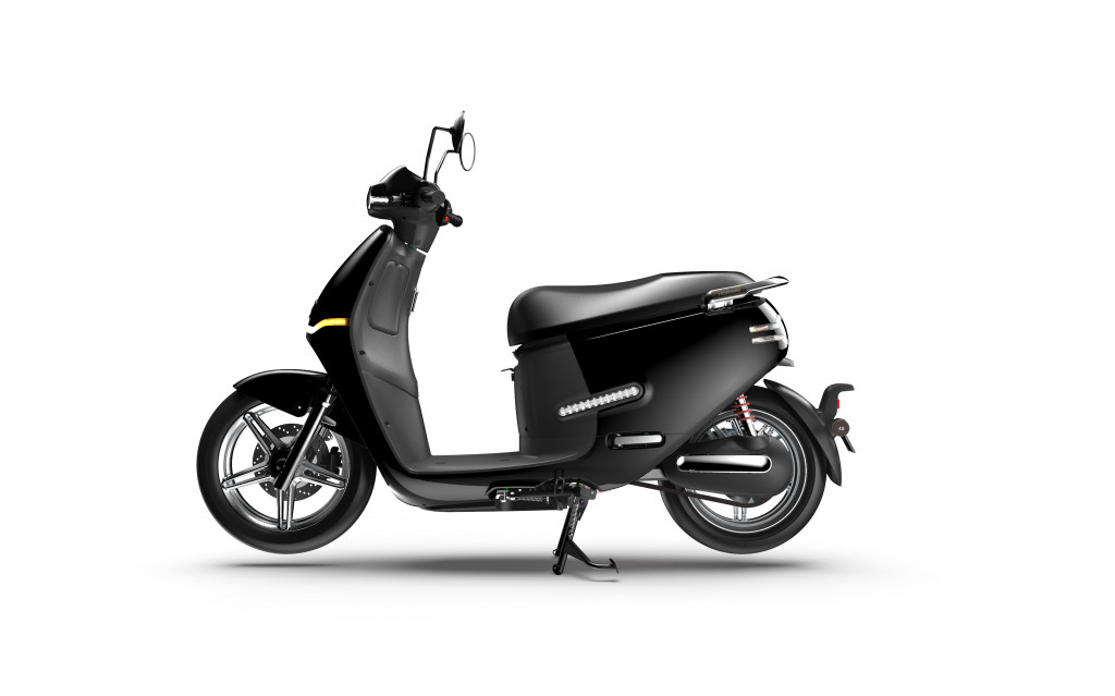 Electric scooter HORWIN EK3 COMFORT RANGE 610501 72V/36Ah Crni