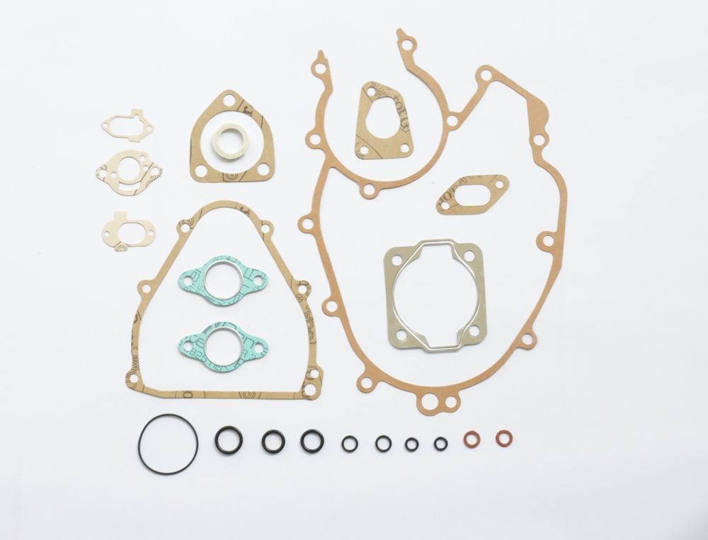 Set dihtunga za motor KOMPLETAN ATHENA P400480700050