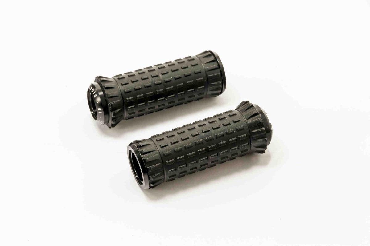 Footpegs without adapters PUIG R-FIGHTER S 9193N Crni