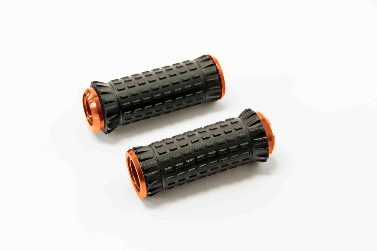 Footpegs without adapters PUIG R-FIGHTER S 9193T orange