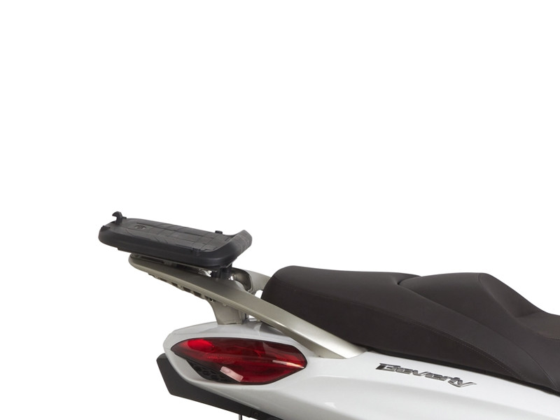 Top Master fitting kit SHAD V0BV41ST for PIAGGIO/VESPA Beverly 300 2021-2026, PIAGGIO/VESPA Beverly 400 / S 2021-2026